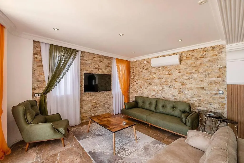 Sessiz Sakin Manzarali Sauna Ve Jakuzili,Muestakil Havuzlu Villa Фетхие