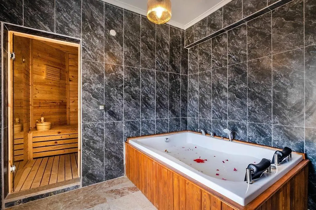 Sessiz Sakin Manzarali Sauna Ve Jakuzili,Muestakil Havuzlu Villa Fethiye