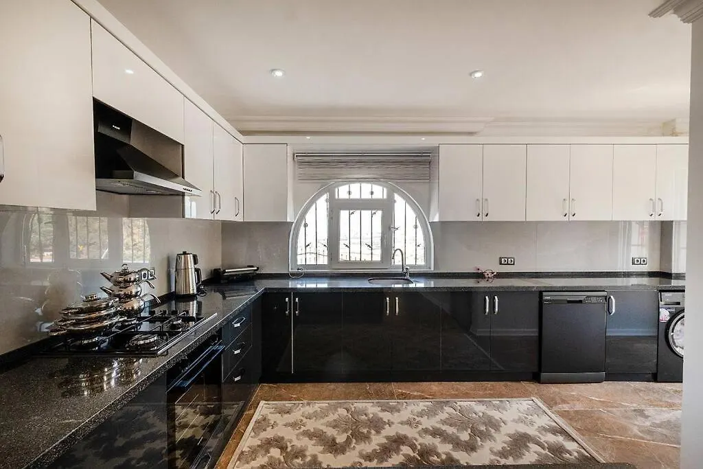 Sessiz Sakin Manzarali Sauna Ve Jakuzili,Muestakil Havuzlu Villa Fethiye