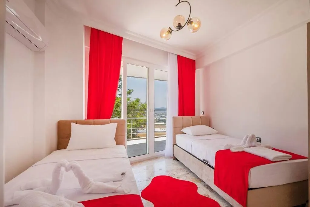 Sessiz Sakin Manzarali Sauna Ve Jakuzili,Muestakil Havuzlu Villa Fethiye