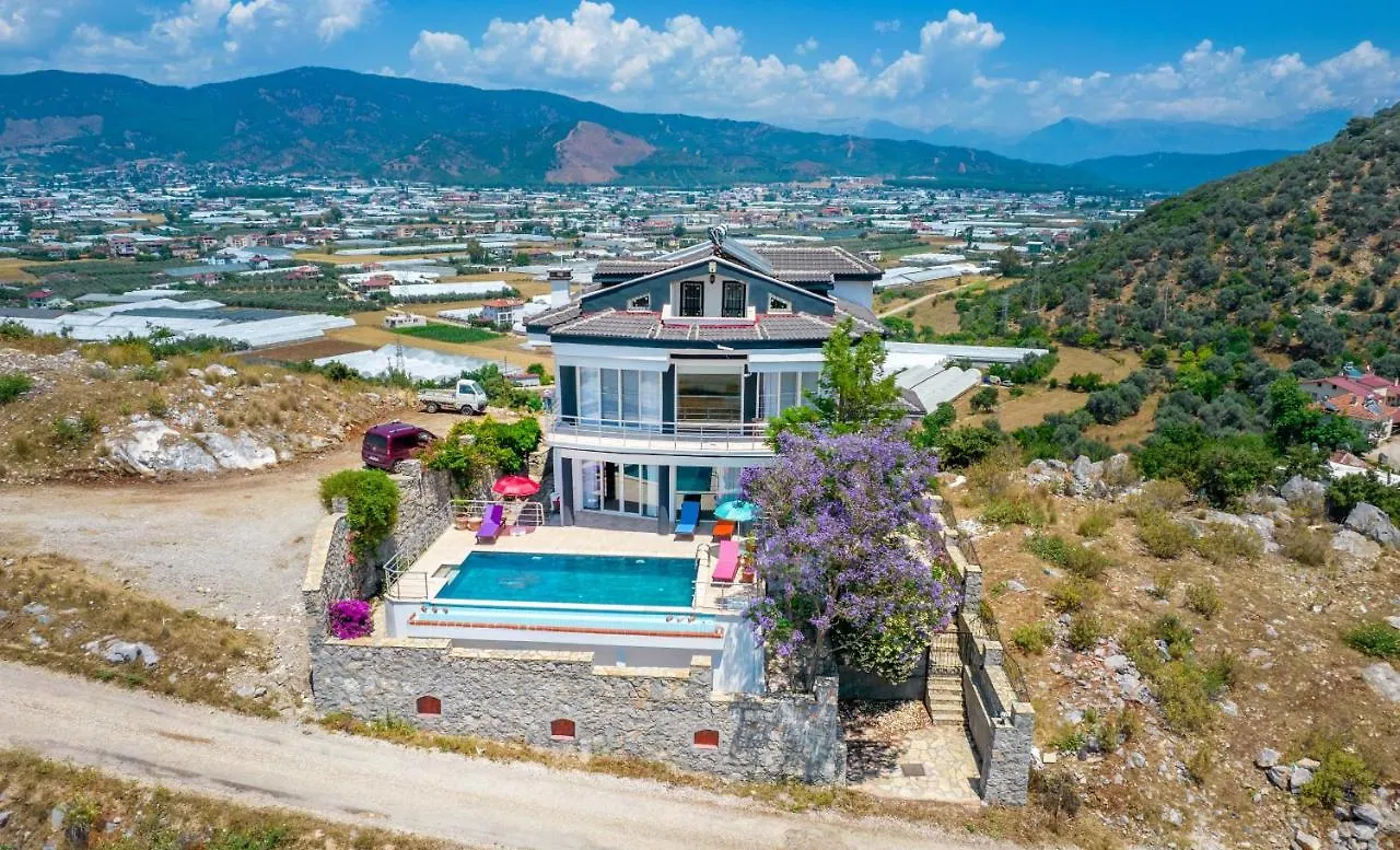 Sessiz Sakin Manzarali Sauna Ve Jakuzili,Muestakil Havuzlu Villa Fethiye Törökország