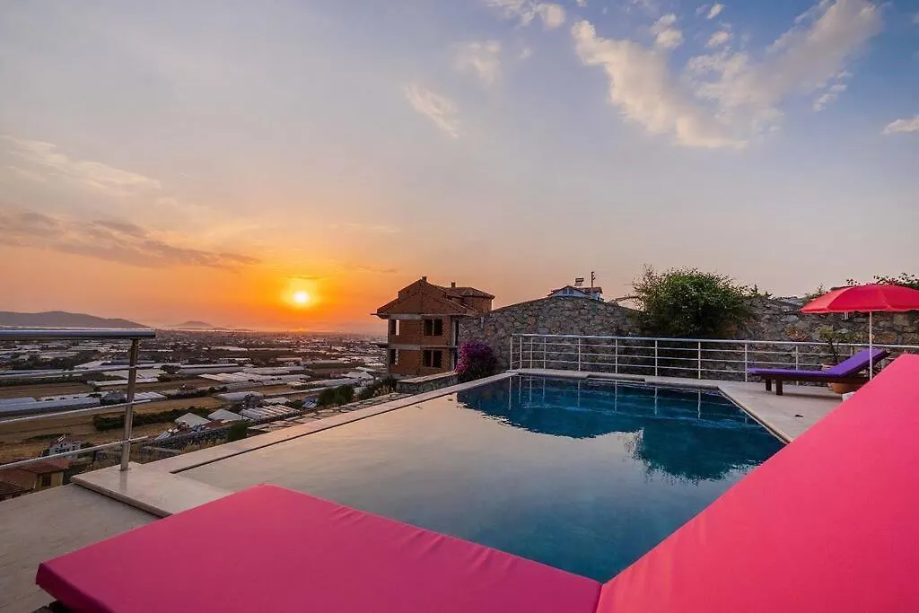 Sessiz Sakin Manzarali Sauna Ve Jakuzili,Muestakil Havuzlu Villa Fethiye