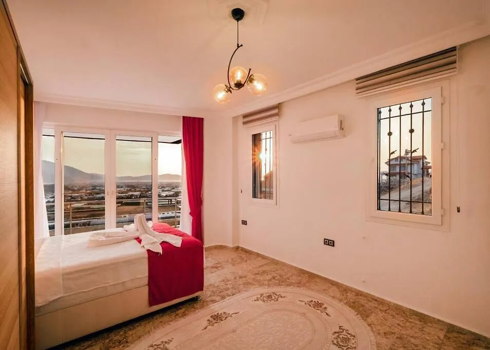 Sessiz Sakin Manzarali Sauna Ve Jakuzili,Muestakil Havuzlu Villa Fethiye