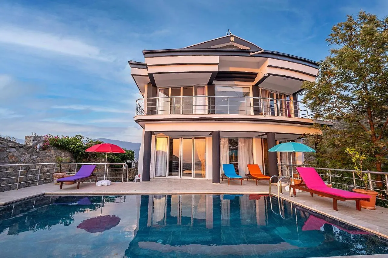 Sessiz Sakin Manzarali Sauna Ve Jakuzili,Muestakil Havuzlu Villa Fethiye